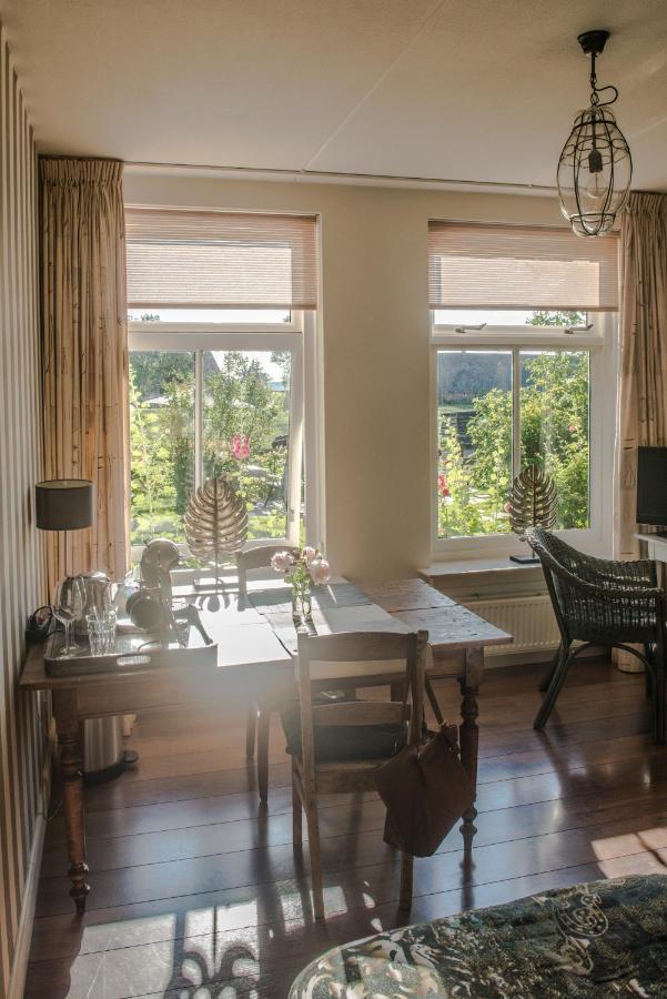 Broeks' Bed En Brood Bed & Breakfast Meerkerk Exterior foto