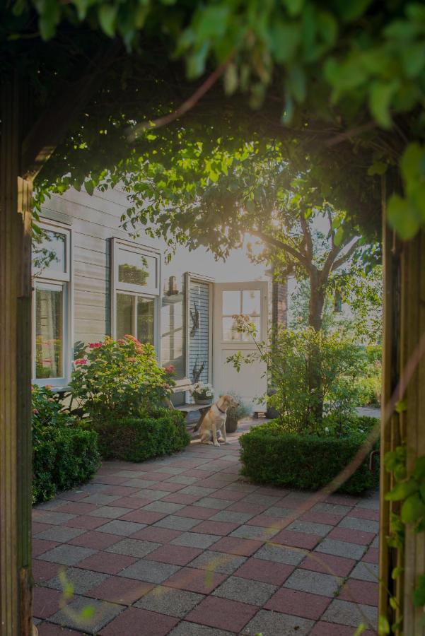 Broeks' Bed En Brood Bed & Breakfast Meerkerk Exterior foto